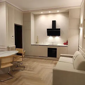Marcora 6 G Luxury Living , Milan Italy