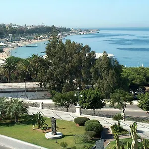 https://apt-via-roma.catania-hotels.net